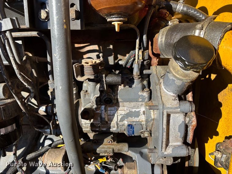 image for item EC3870 2005 NorAm 65E motor grader