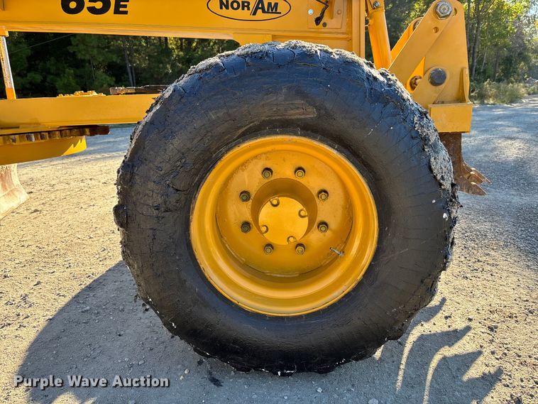 image for item EC3870 2005 NorAm 65E motor grader