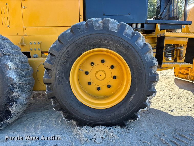 image for item EC3870 2005 NorAm 65E motor grader