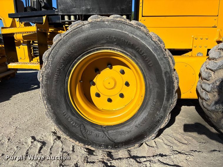 image for item EC3870 2005 NorAm 65E motor grader