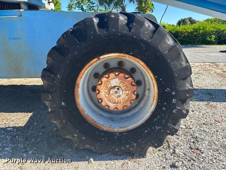 image for item EC3871 1999 Genie S-60 boom lift