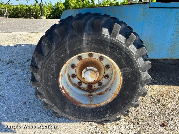 image for item EC3871 1999 Genie S-60 boom lift