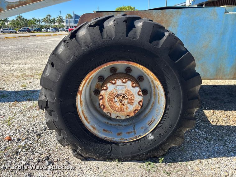 image for item EC3871 1999 Genie S-60 boom lift