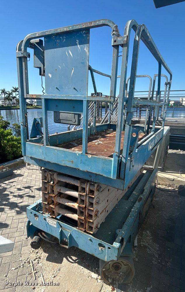 image for item EC3872 Genie GS-3246 scissor lift