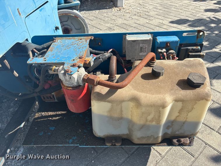 image for item EC3872 Genie GS-3246 scissor lift