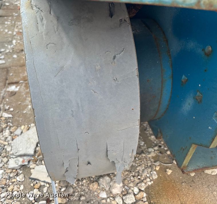 image for item EC3872 Genie GS-3246 scissor lift