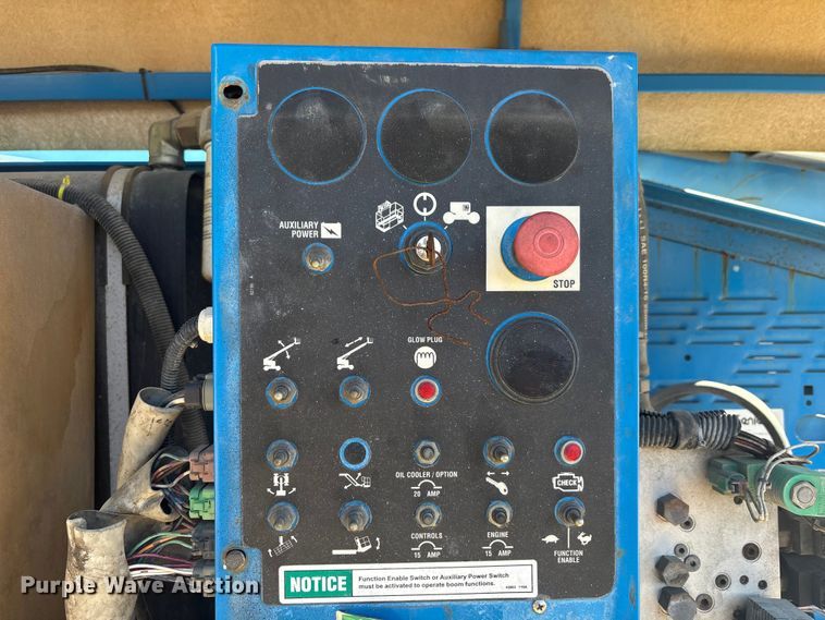 image for item EC3873 2003 Genie S-80 boom lift