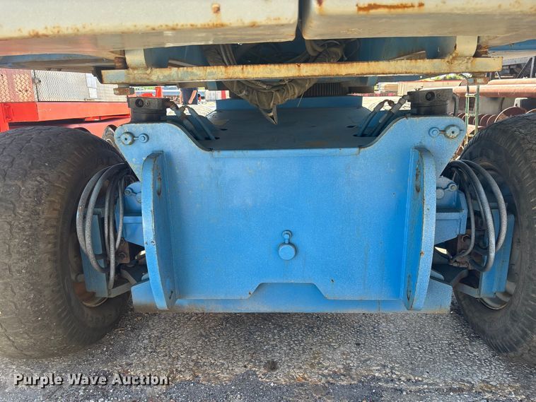 image for item EC3873 2003 Genie S-80 boom lift