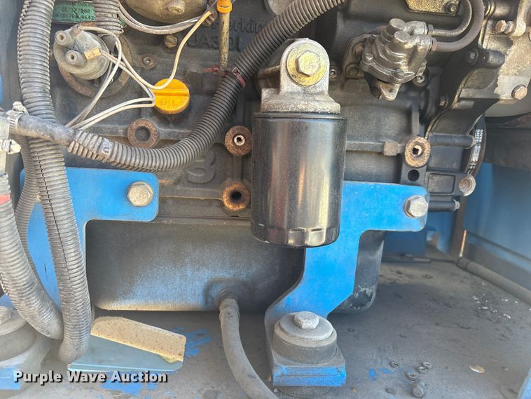 image for item EC3873 2003 Genie S-80 boom lift