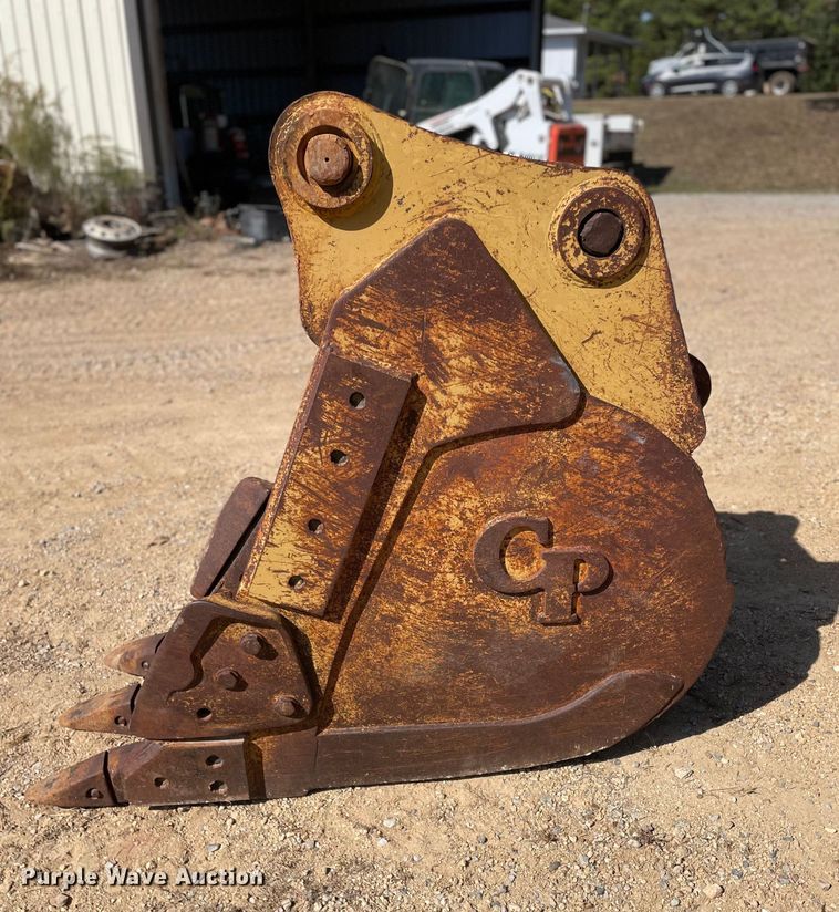 image for item EC3875 Caterpillar excavator bucket