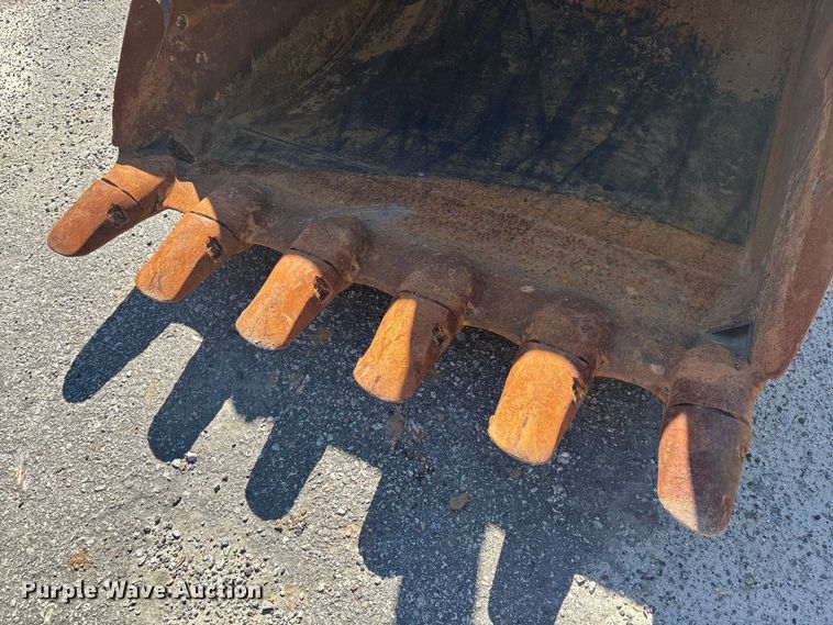 image for item EC3876 ESCO excavator bucket