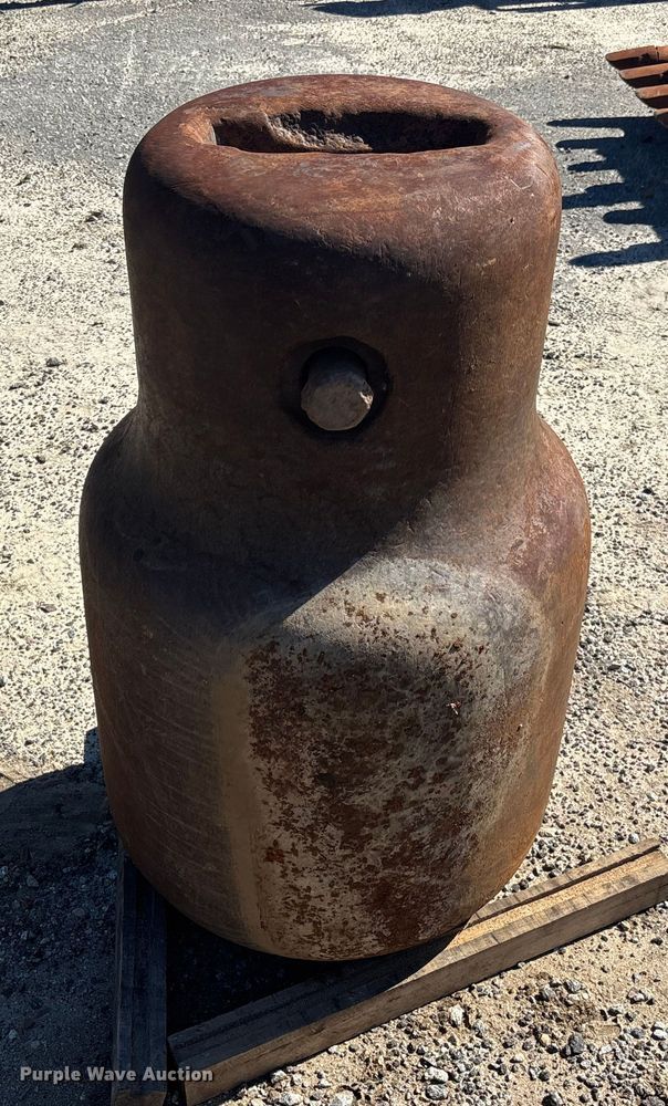 image for item EC3878 Wrecking ball