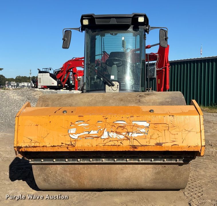 image for item EC3881 2020 Case SV211E single drum vibratory roller