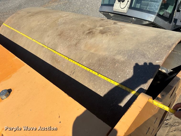 image for item EC3881 2020 Case SV211E single drum vibratory roller