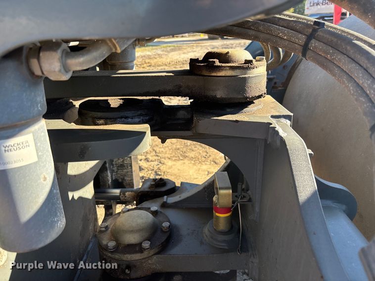 image for item EC3882 2020 Wacker Neuson RC50 single drum vibratory roller