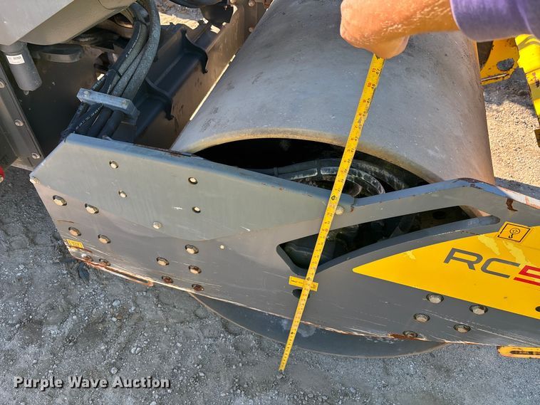 image for item EC3882 2020 Wacker Neuson RC50 single drum vibratory roller