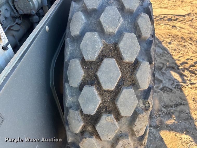 image for item EC3882 2020 Wacker Neuson RC50 single drum vibratory roller