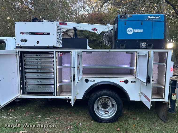 image for item EC3886 2018 RAM 5500 utility / service truck