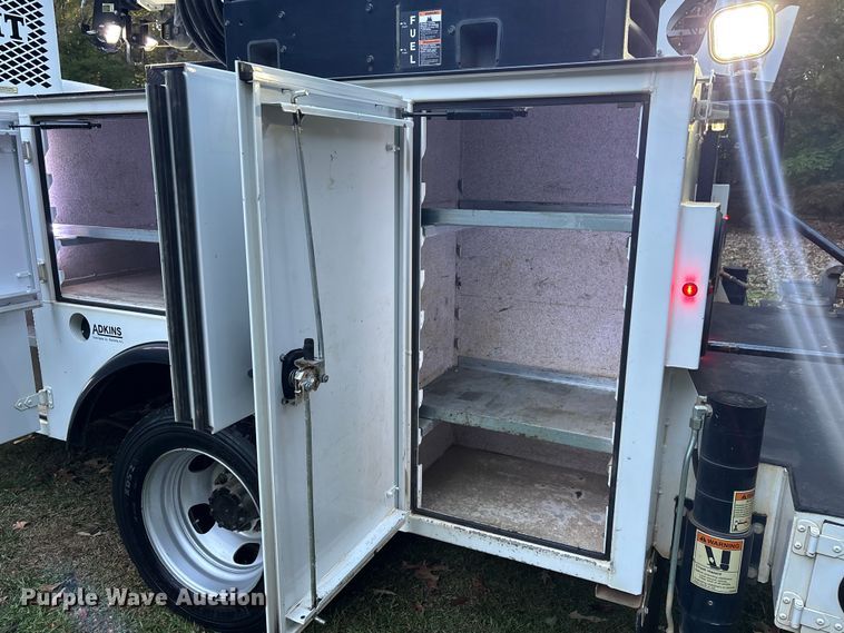 image for item EC3886 2018 RAM 5500 utility / service truck