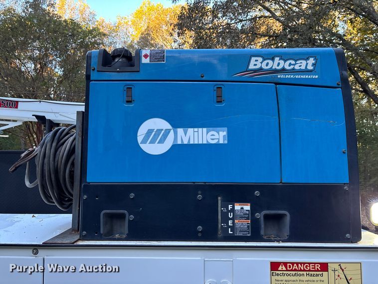 image for item EC3886 2018 RAM 5500 utility / service truck