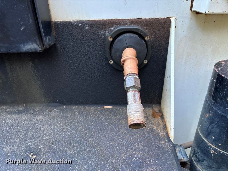 image for item EC3886 2018 RAM 5500 utility / service truck