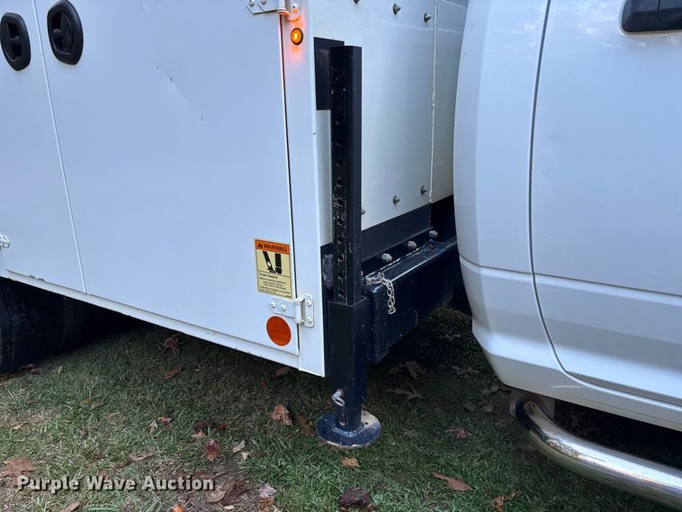 image for item EC3886 2018 RAM 5500 utility / service truck