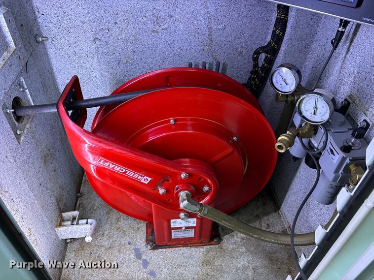 image for item EC3886 2018 RAM 5500 utility / service truck