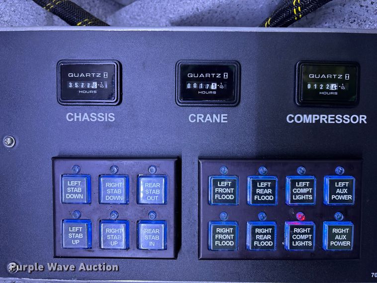 image for item EC3886 2018 RAM 5500 utility / service truck