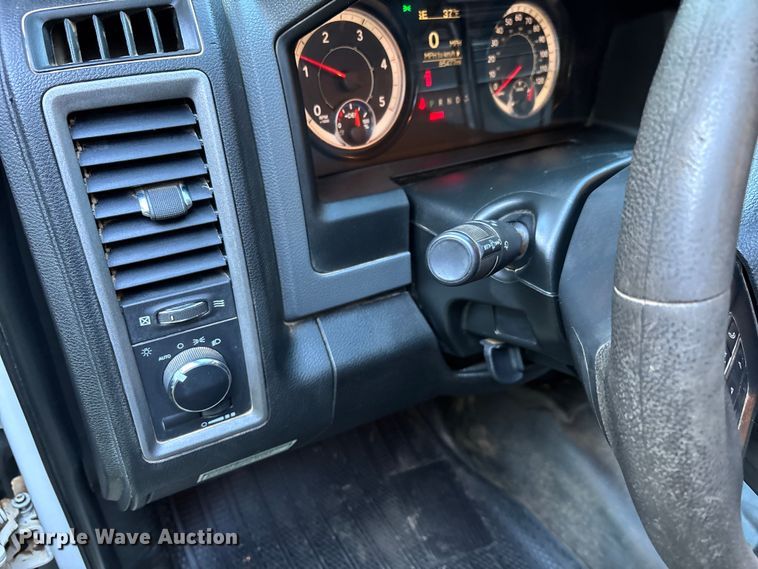 image for item EC3886 2018 RAM 5500 utility / service truck