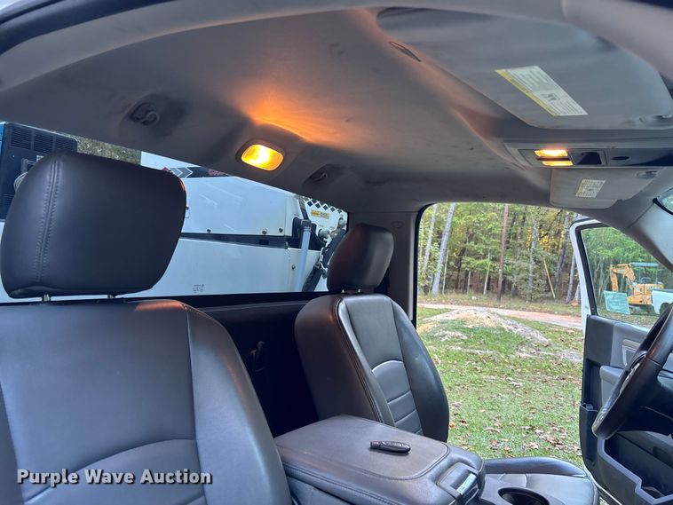 image for item EC3886 2018 RAM 5500 utility / service truck