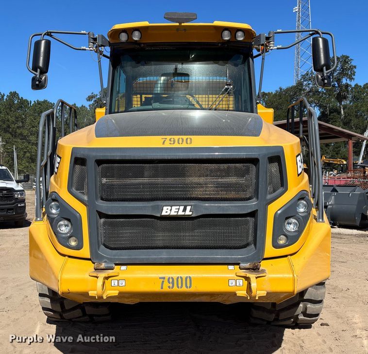 image for item EC3887 2023 Bell B30E articulated haul truck