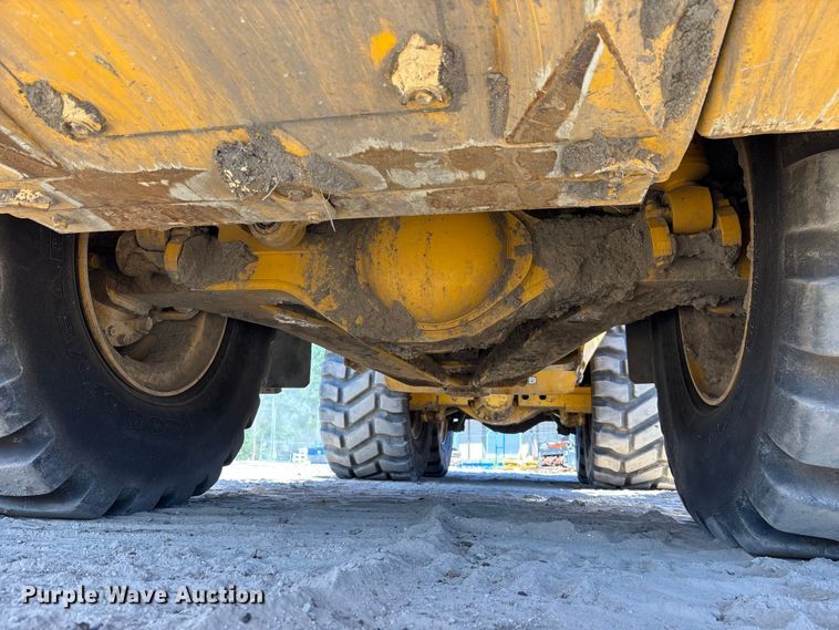 image for item EC3887 2023 Bell B30E articulated haul truck