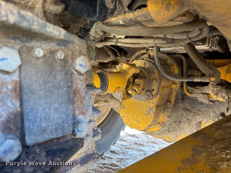 image for item EC3887 2023 Bell B30E articulated haul truck