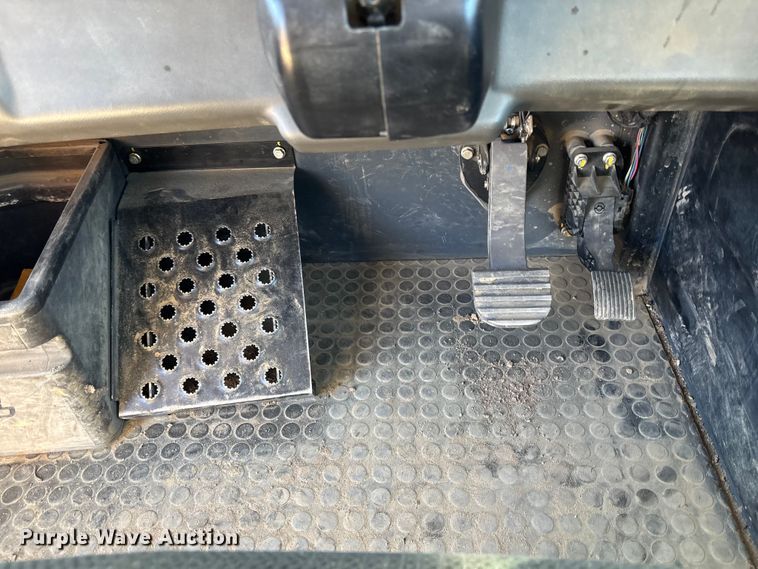 image for item EC3887 2023 Bell B30E articulated haul truck