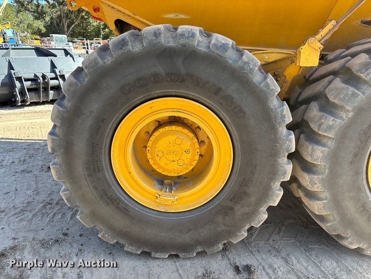 image for item EC3887 2023 Bell B30E articulated haul truck