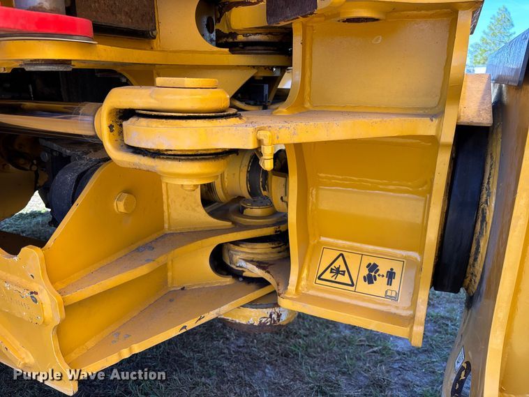 image for item EC3888 2022 Bell B30E articulated haul truck