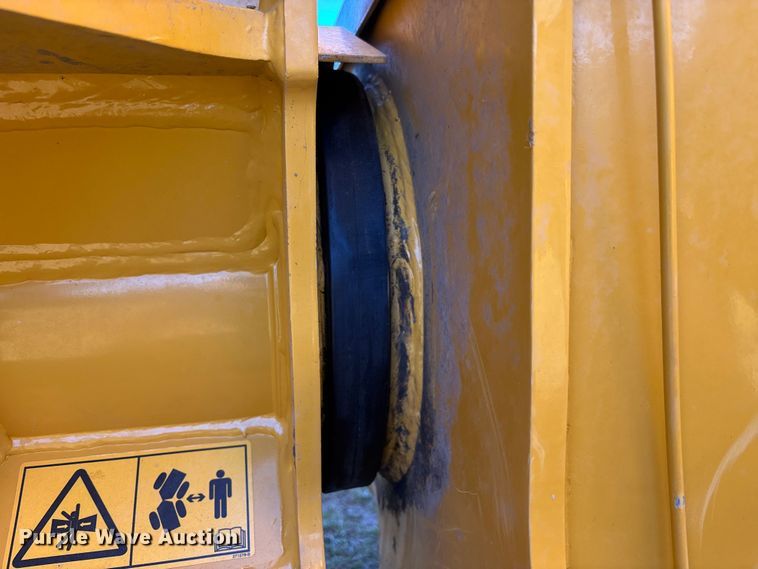 image for item EC3888 2022 Bell B30E articulated haul truck