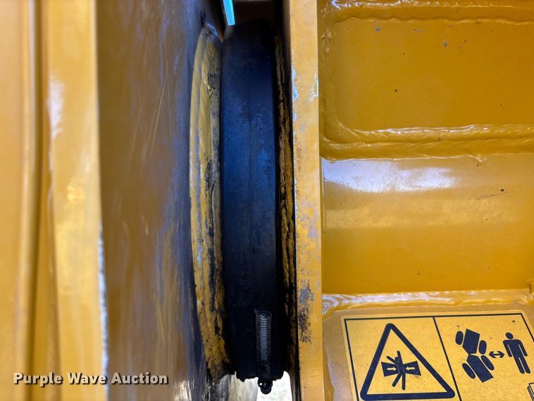 image for item EC3888 2022 Bell B30E articulated haul truck