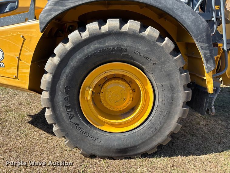 image for item EC3888 2022 Bell B30E articulated haul truck