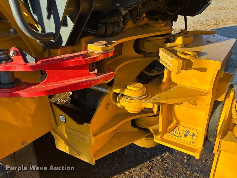 image for item EC3897 2022 Bell B20E articulated haul truck