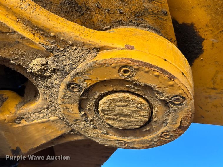 image for item EC3897 2022 Bell B20E articulated haul truck