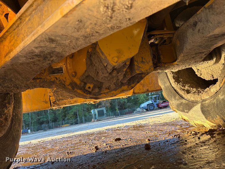 image for item EC3897 2022 Bell B20E articulated haul truck