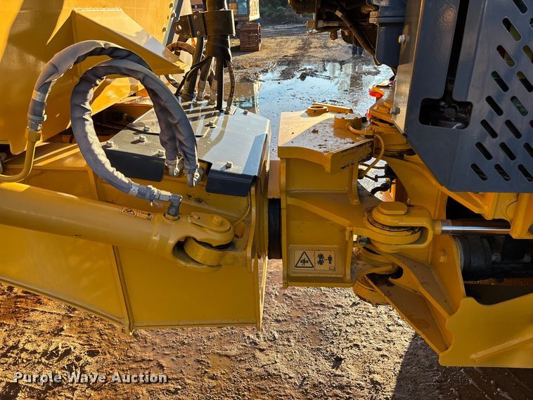 image for item EC3897 2022 Bell B20E articulated haul truck