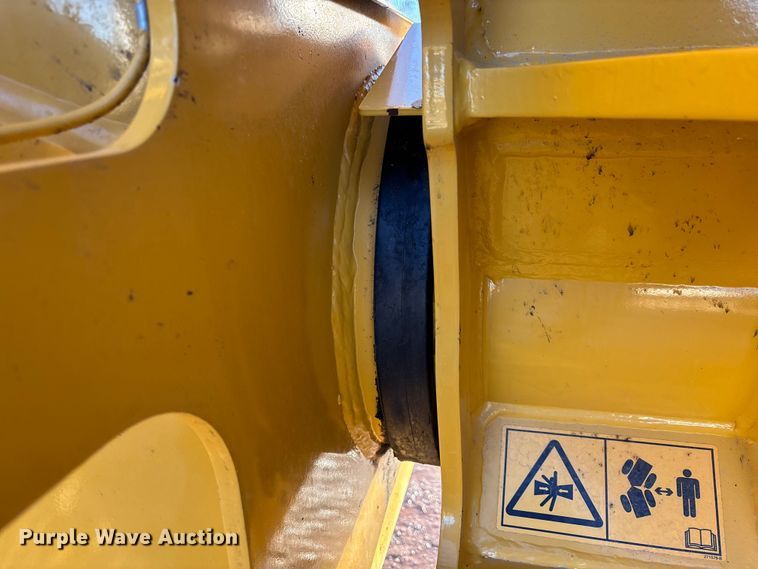 image for item EC3897 2022 Bell B20E articulated haul truck