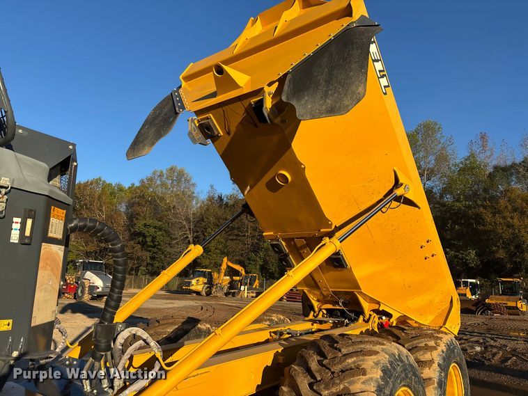 image for item EC3897 2022 Bell B20E articulated haul truck
