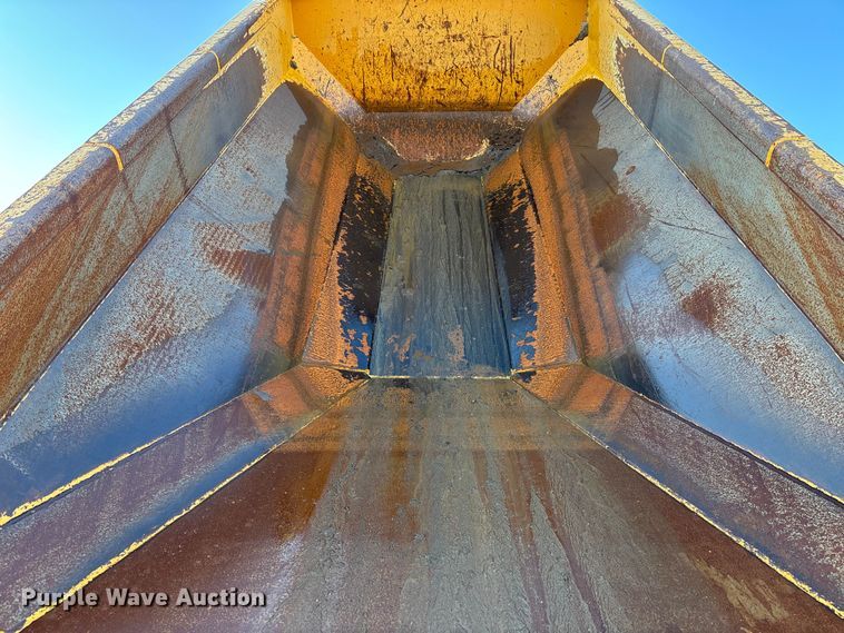 image for item EC3897 2022 Bell B20E articulated haul truck