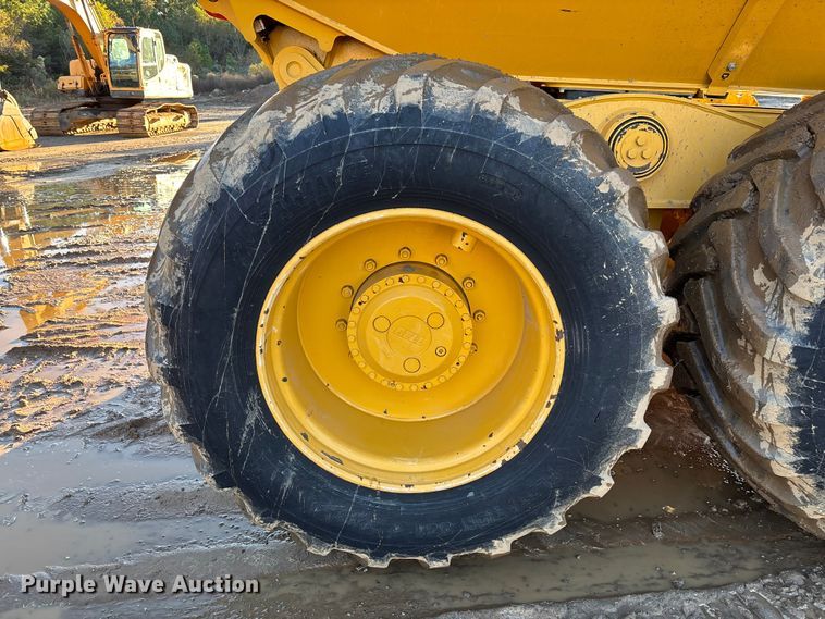 image for item EC3897 2022 Bell B20E articulated haul truck