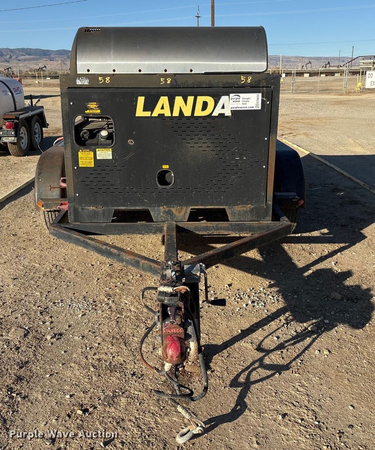 image for item EC8050 LANDA SLT hot pressure washer