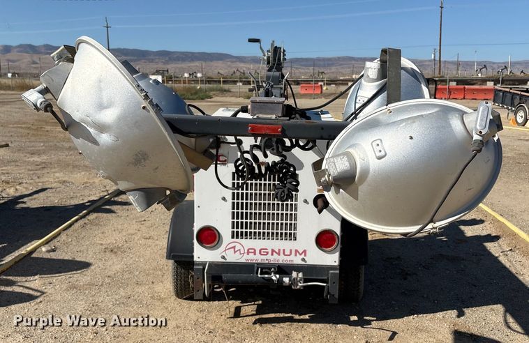 image for item EC8060 2014 Magnum Pro ML T3060M-0 light plant