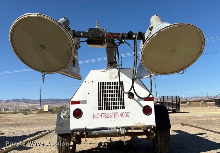 image for item EC8061 1996 Magnum 4060 IMH light plant